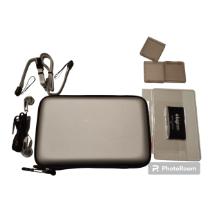 House pochette Grise pour console 3ds xl + accessoires